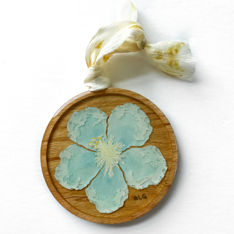 Flores de Hawai’i Ornament