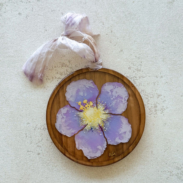 Flores de Hawai’i Ornament