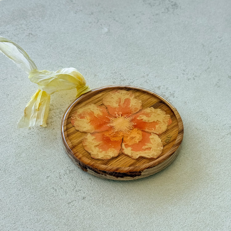 Flores de Hawai’i Ornament