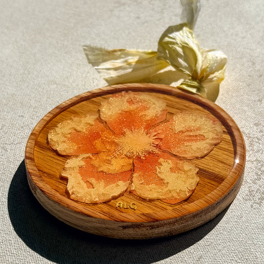 Flores de Hawai’i Ornament