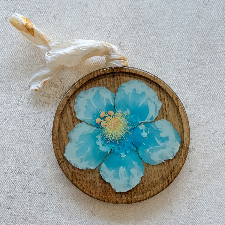 Flores de Hawai’i Ornament