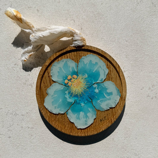 Flores de Hawai’i Ornament