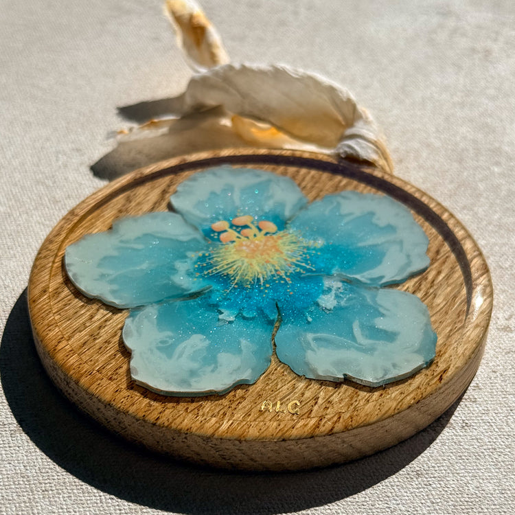 Flores de Hawai’i Ornament