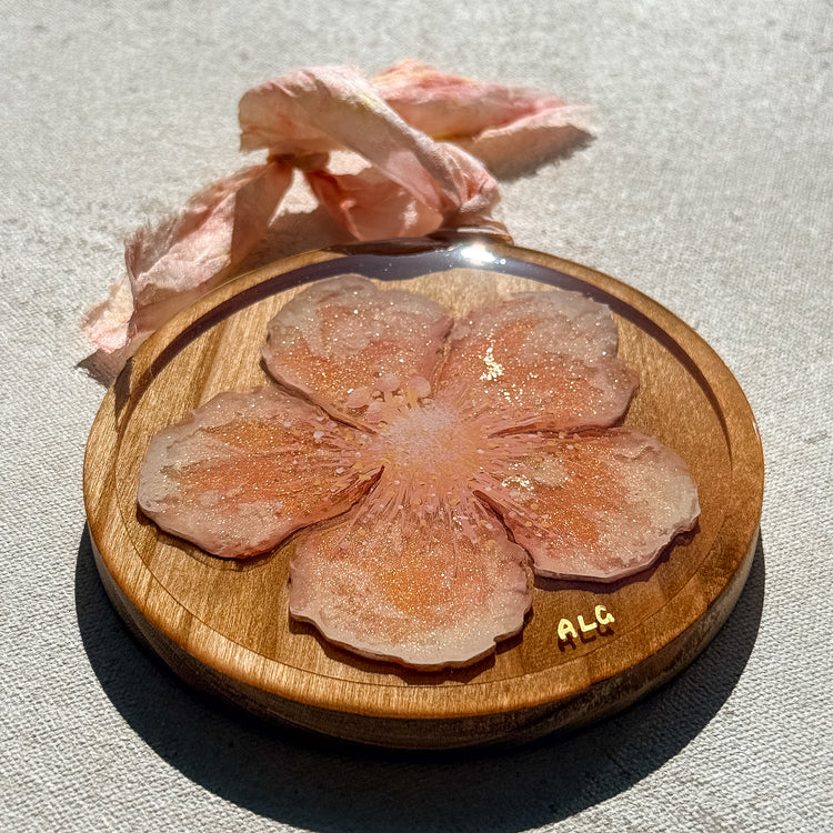 Flores de Hawai’i Ornament