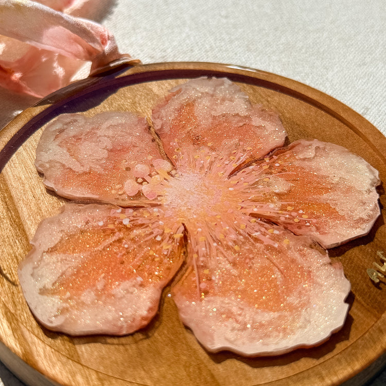 Flores de Hawai’i Ornament