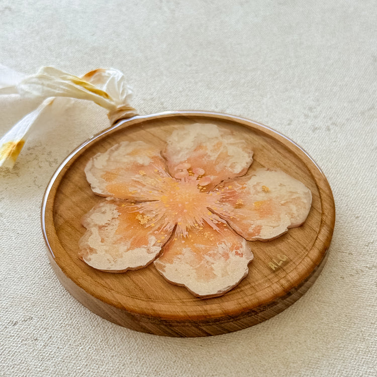 Flores de Hawai’i Ornament