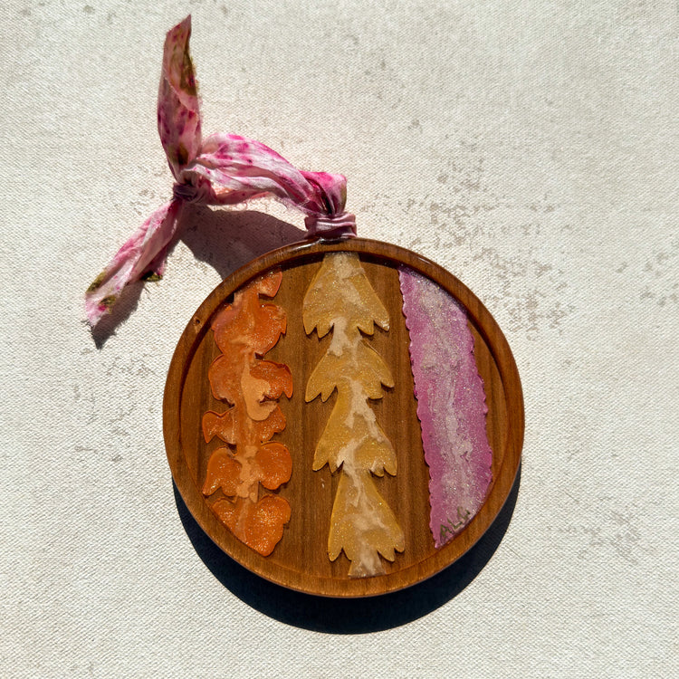 Forever Lei Ornament