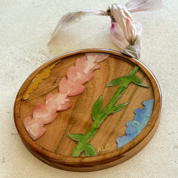 Forever Lei Ornament