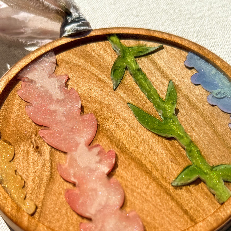 Forever Lei Ornament