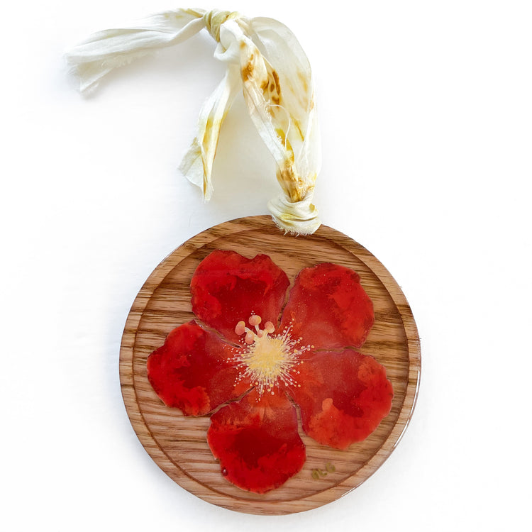 Flores de Hawai’i Ornament