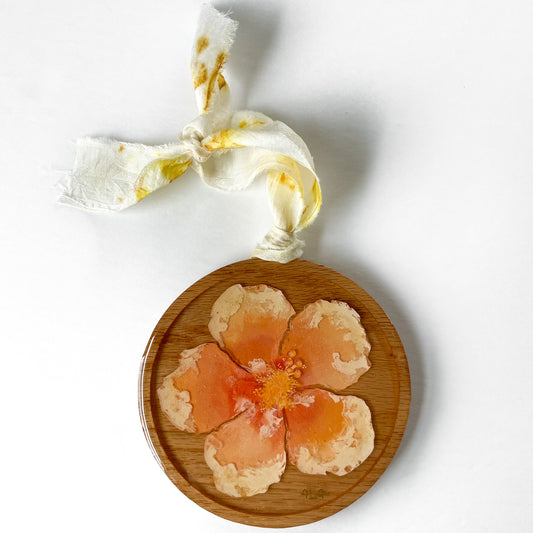 Flores de Hawai’i Ornament